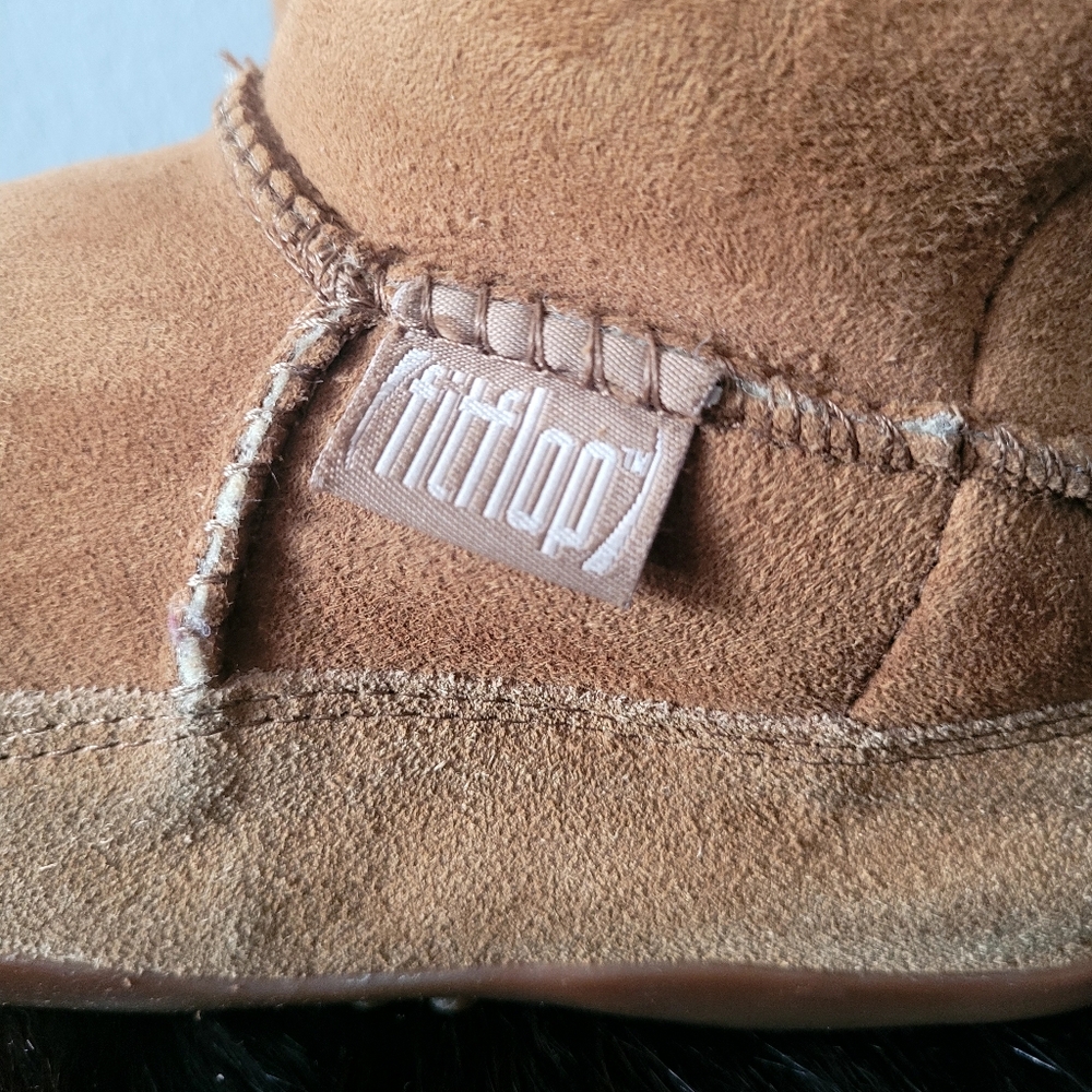 Fitflop Shearling Suede Boots Women's Size 7  - Picture 4 of 7